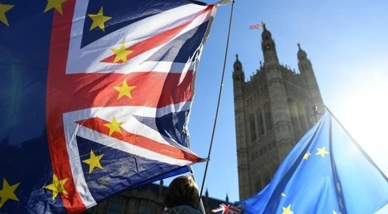 Βρετανία: Επιπλέον 2,6 δισ. λίρες ενόψει ενός Brexit χωρίς συμφωνία